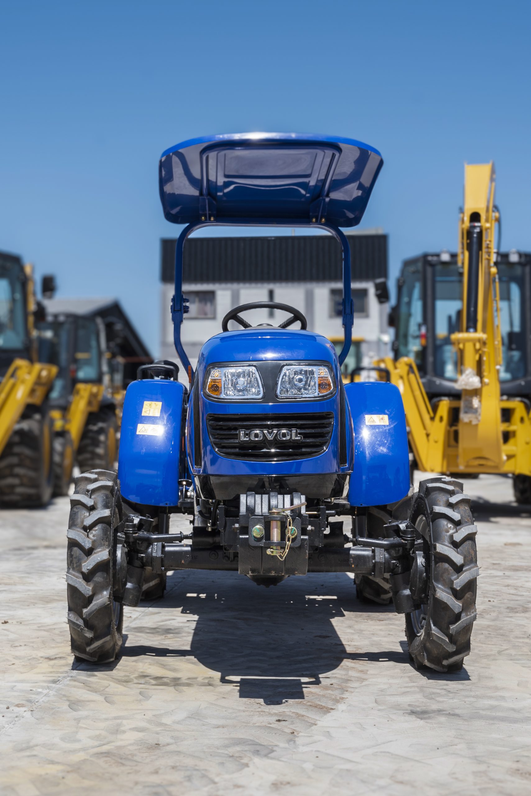 Tractor Lovol Te254 25hp 4x4 3 Puntas - Imagen 3